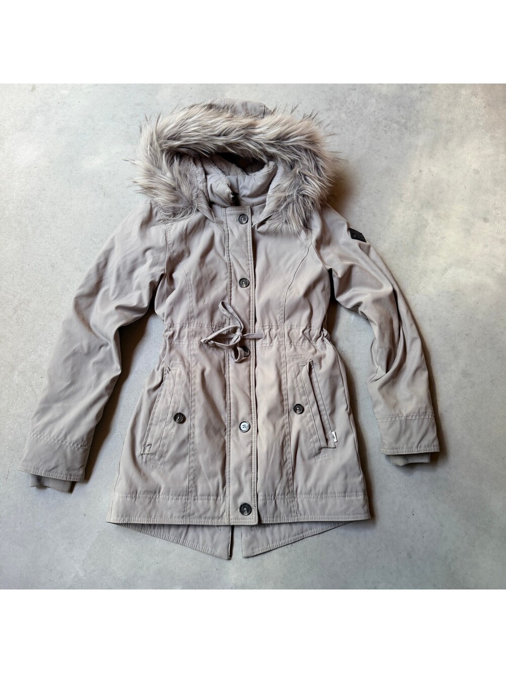 Hollister Women's Heritage Collection Beige Parka Jacket with Faux Fur Hood XS